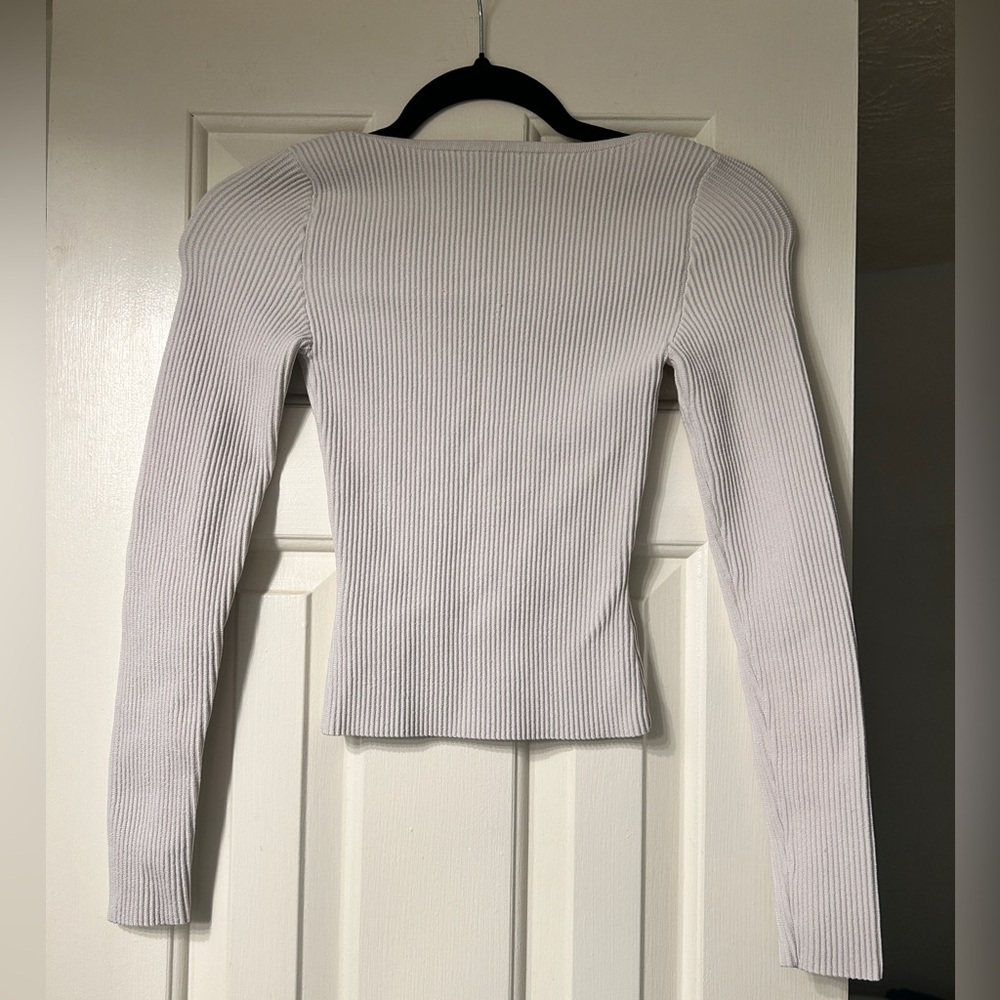 Aritzia Babaton Sculpt Knit Sweetheart Long sleeve Size XXS - Picture 10 of 10